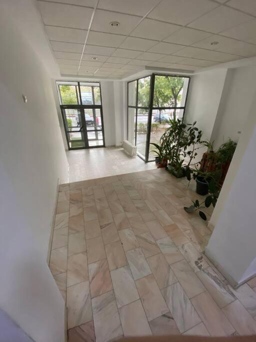 Green Apartment 43 Бухарест Экстерьер фото